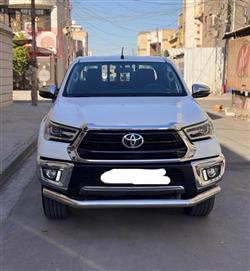 تۆیۆتا هایلۆکس